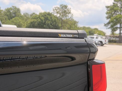 Used 2024 Chevrolet Silverado 2500 High Country w/ High Country Premium Package AWD/4WD image 37