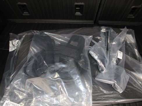 New 2026 Chevrolet Equinox EV RS w/ Active Safety Package 3 AWD/4WD image 37