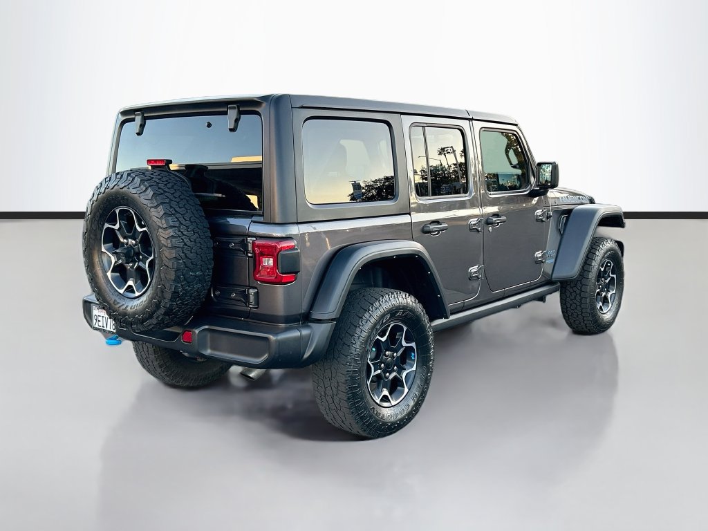 Used 2022 Jeep Wrangler Unlimited Rubicon 4xe AWD/4WD image 5