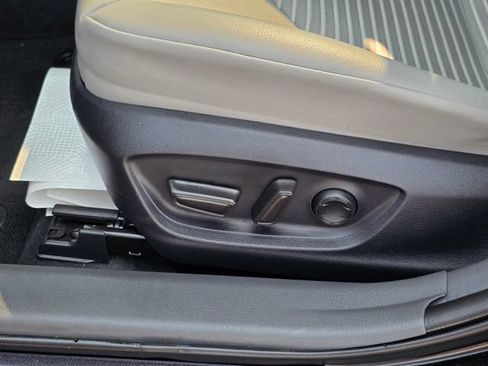 Used 2024 Toyota Camry SE w/ Audio Upgrade Package FWD image 20