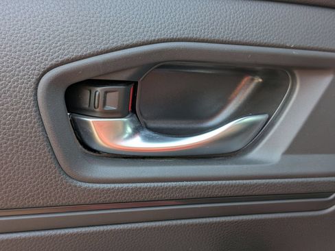 Used 2023 Honda Accord Sport image 27