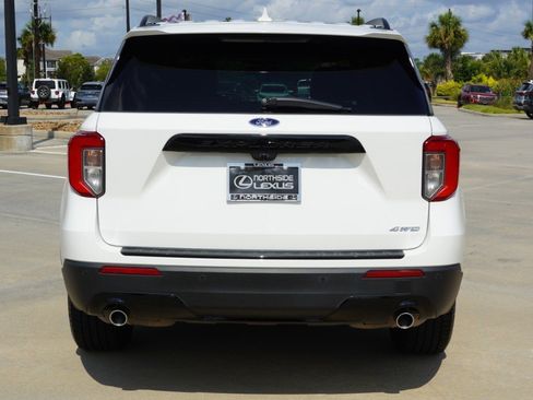Used 2022 Ford Explorer ST-Line AWD/4WD image 7