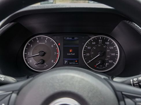 Used 2024 Nissan Sentra S FWD image 25