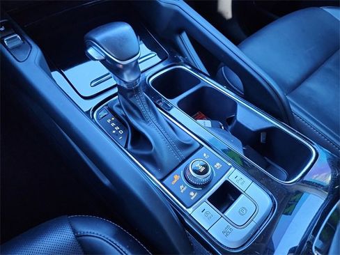 Certified 2022 Kia Telluride S image 26