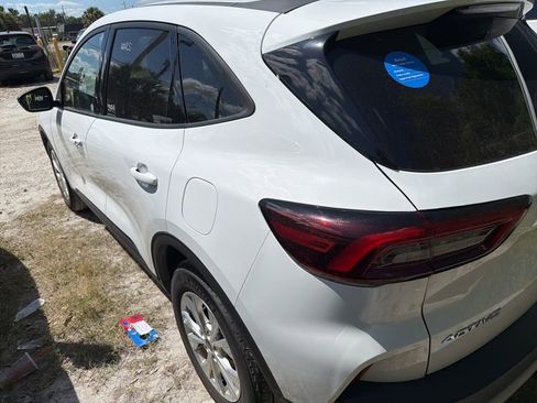 Used 2025 Ford Escape Active image 7