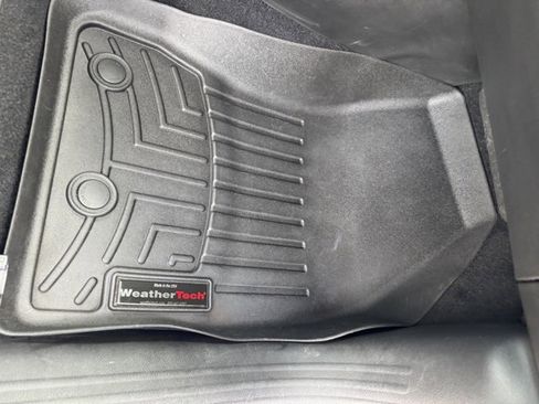 Used 2015 Jeep Renegade Sport w/ Power & Air Group image 34