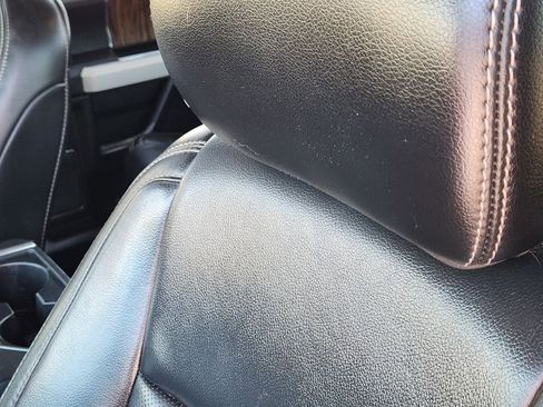 Used 2020 Ford F150 Lariat image 16