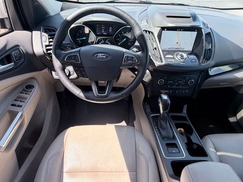 Used 2018 Ford Escape Titanium AWD/4WD image 10