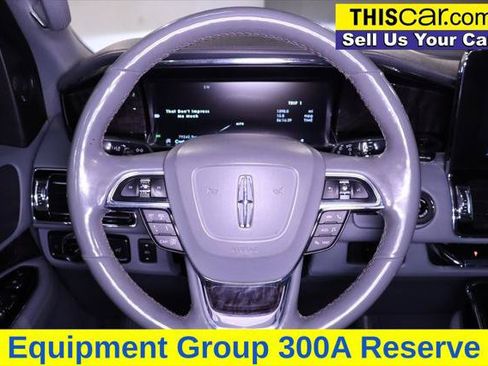 Used 2018 Lincoln Navigator L Reserve w/ Technology Package AWD/4WD image 19