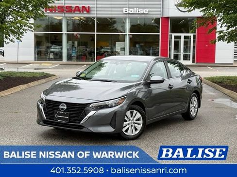 Certified 2025 Nissan Sentra S FWD image 1