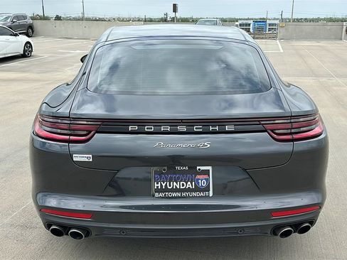 Used 2018 Porsche Panamera 4S AWD/4WD image 15