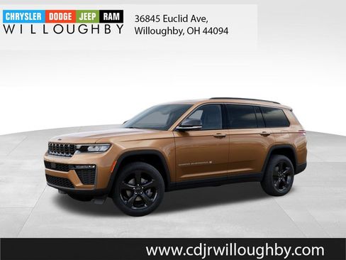 New 2026 Jeep Grand Cherokee L Limited AWD/4WD image 2