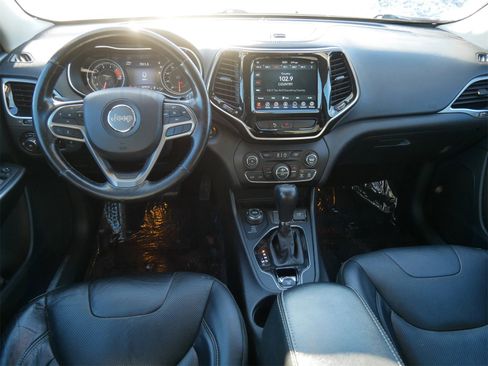 Used 2020 Jeep Cherokee Limited image 12