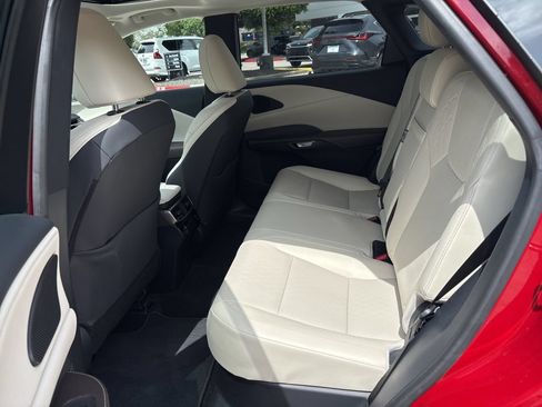 Certified 2025 Lexus RX 350 FWD image 22