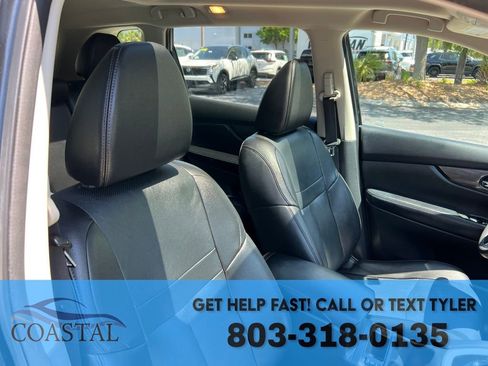 Used 2016 Nissan Rogue SL w/ SL Premium Package image 29