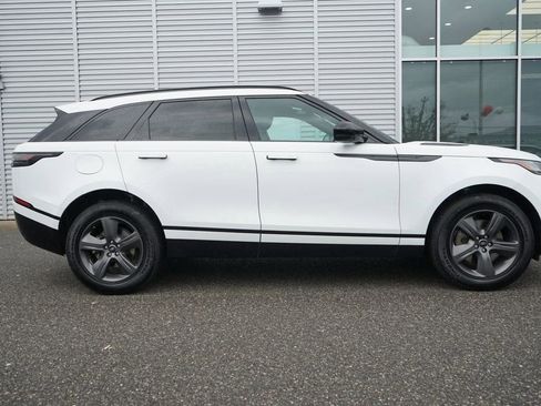 Used 2025 Land Rover Range Rover Velar Dynamic SE AWD/4WD image 8