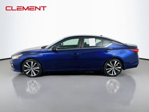 Used 2019 Nissan Altima 2.5 SR w/ SR Premium Package FWD image 5