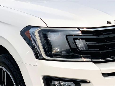 Used 2021 Ford Expedition Limited RWD image 25