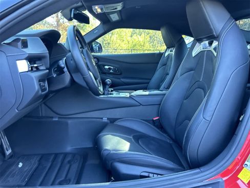 Used 2025 Toyota Supra Premium image 13