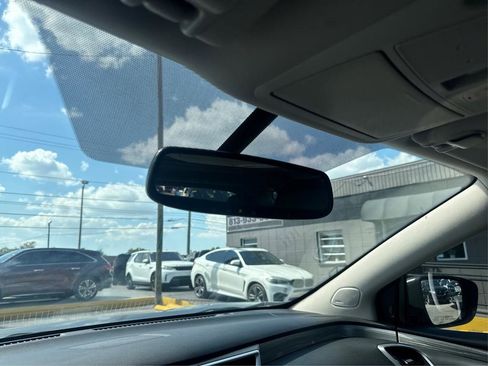 Used 2017 Nissan Murano Platinum w/ Platinum Technology Package image 15