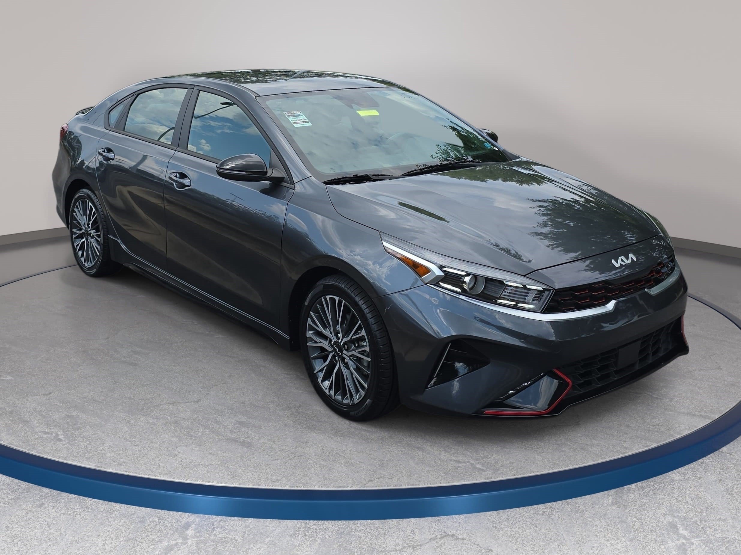 Used 2024 Kia Forte GT-Line FWD image 3