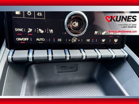 New 2026 GMC Terrain AT4 w/ Convenience Package III image 28