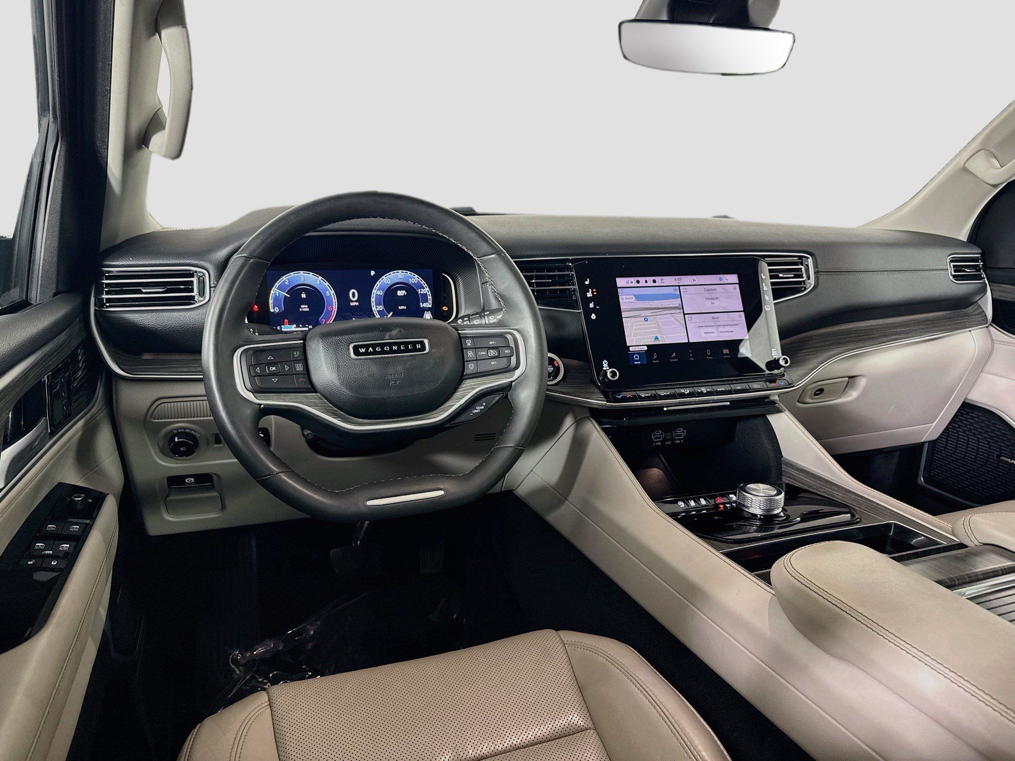 Used 2024 Jeep Wagoneer L Series II w/ Flexible Seating Group RWD image 17