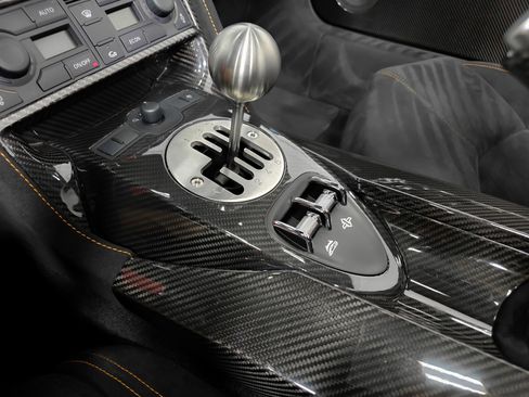 Used 2012 Lamborghini Gallardo LP 570-4 Performante image 2