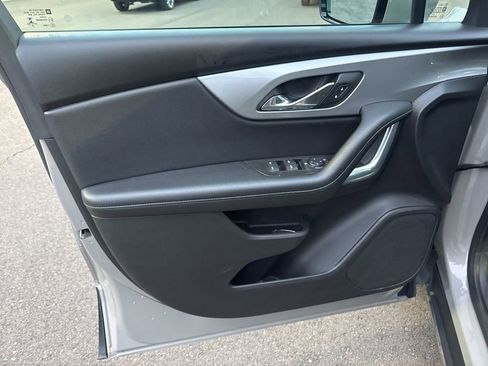 Used 2021 Chevrolet Blazer LT image 19