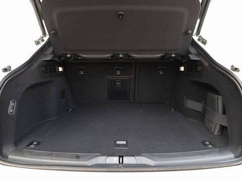 New 2024 Maserati Levante GT Ultima image 28