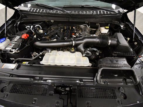 Used 2024 Ford Expedition Limited image 12