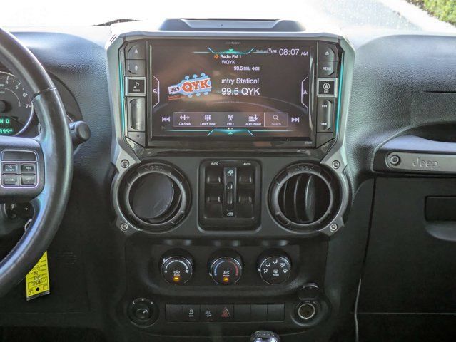 Used 2018 Jeep Wrangler Unlimited Sport S AWD/4WD image 17