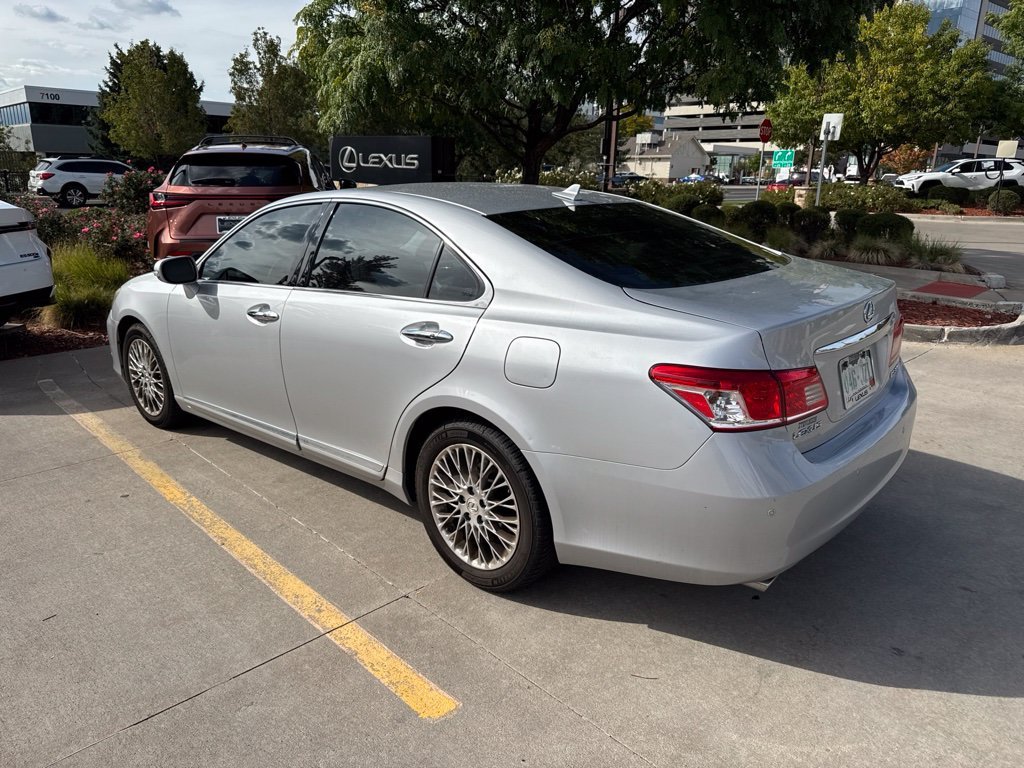 Used 2010 Lexus ES 350 FWD image 4