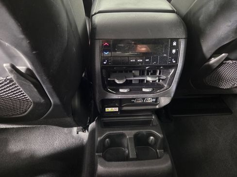 Used 2021 Jeep Grand Cherokee L Limited w/ Trailer Tow Group (B) AWD/4WD image 26