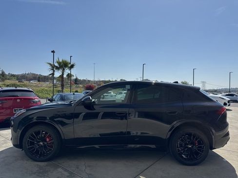 New 2025 Maserati Grecale Modena image 4