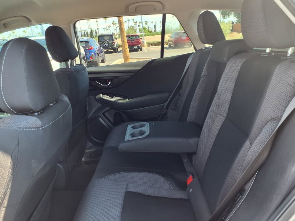 Used 2025 Subaru Outback Premium AWD/4WD image 22