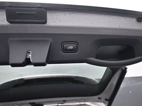 Used 2023 Hyundai Tucson Limited w/ Cargo Package AWD/4WD image 7