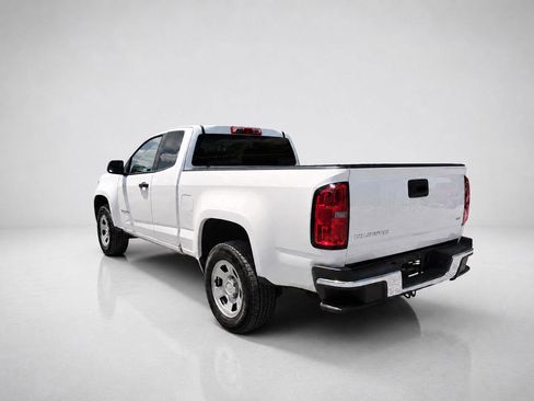 Used 2022 Chevrolet Colorado W/T w/ WT Convenience Package RWD image 3