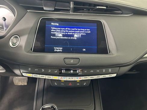 Certified 2023 Cadillac XT4 Premium Luxury w/ Cold Weather Package image 18