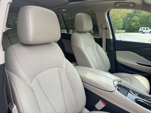 Used 2017 Buick Envision Essence image 36