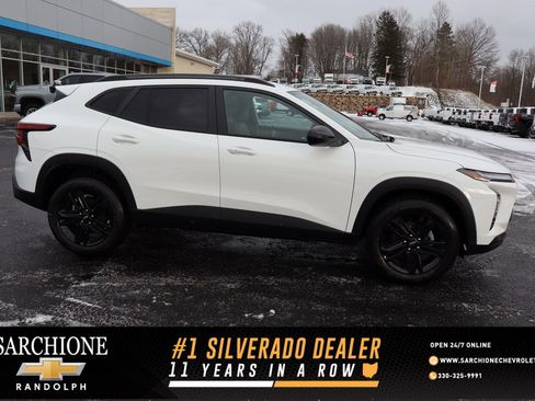 New 2026 Chevrolet Trax ACTIV image 1