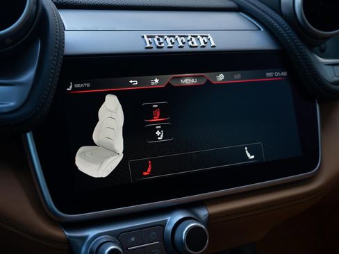 Certified 2018 Ferrari GTC4Lusso image 48