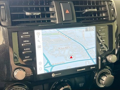 Used 2024 Toyota 4Runner TRD Off-Road Premium w/ Moonroof Package AWD/4WD image 16