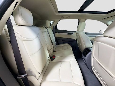 Used 2018 Cadillac XT5 Luxury AWD/4WD image 29