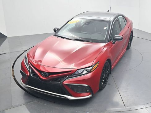 Used 2024 Toyota Camry XSE w/ Navigation Package image 45