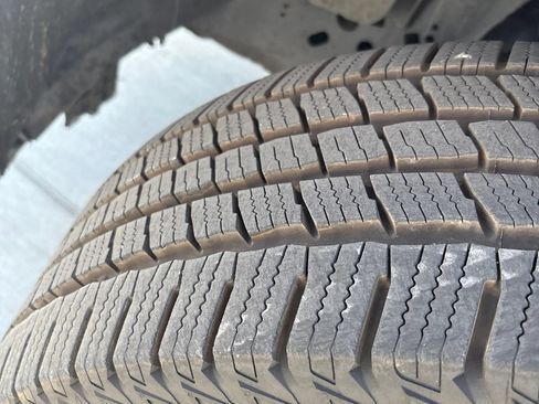 Used 2023 Ford F150 Lariat RWD image 5