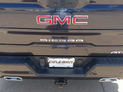 Used 2022 GMC Sierra 1500 AT4 w/ AT4 Premium Package AWD/4WD image 21