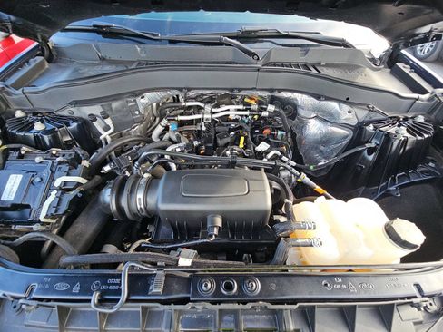Used 2020 Ford Explorer XLT AWD/4WD image 7