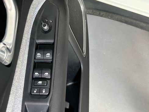 Used 2022 Jeep Compass Latitude w/ Convenience Group AWD/4WD image 17