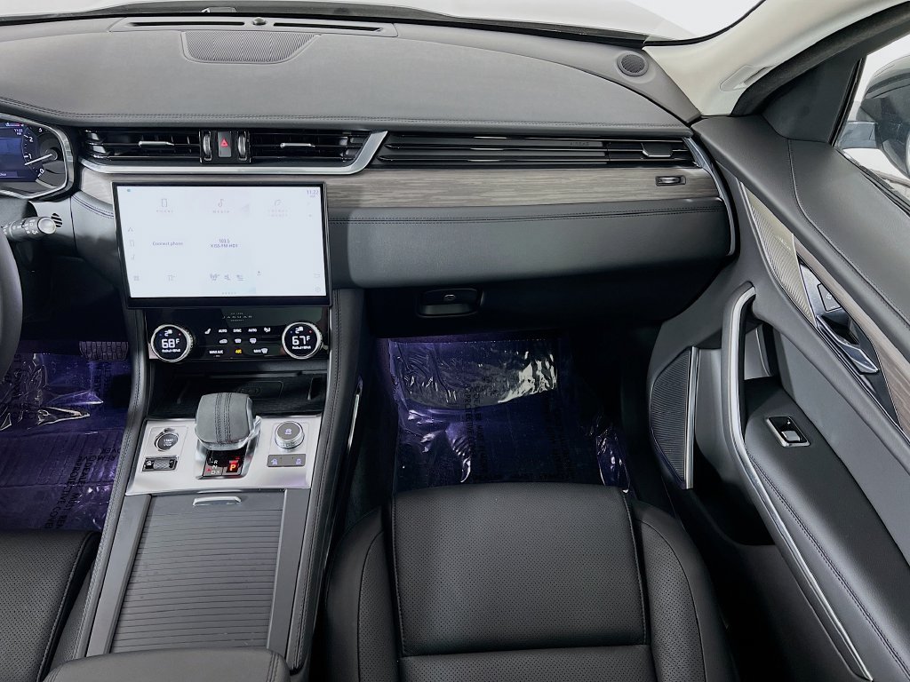 Used 2023 Jaguar F-PACE S AWD/4WD image 25